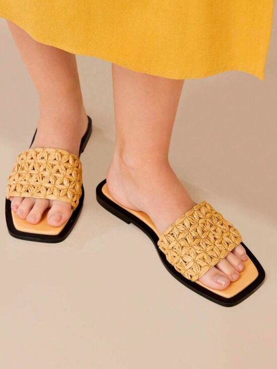 MOTF Shoes - MOTF PREMIUM SQUARE TOE RAFFIA SLIP-ON FLAT SANDALS (SZ 7)